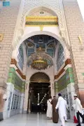 ممر السلام بالمسجد النبوي يخدم أكثر من 70 ألف زائر يومياً بتقنيات متطورة