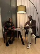 غوميز يزور سعود عبدالحميد في فرنسا ويصفه بـ