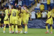 النصر يواجه الخليج في صراع صدارة دوري روشن السعودي بغياب رونالدو