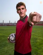 إدارة نادي الخلود تستعين بصناع محتوى عالميين لتغطية مواجهته المرتقبة