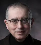 من يكره الكويت؟ نظرة على حب الشباب الكويتي لوطنهم وتطلعاتهم المستقبلية