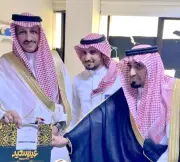 جمعية ارتقاء الصحية تعايد مرضى مستشفى أضم العام برعاية المحافظ في عيد الفطر