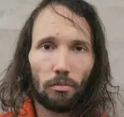 اعتقال مبرمج أمريكي بحوزته دمية أطفال جنسية ومواد إباحية.. وروبلوكس تنفي علاقتها به