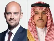 وزير الخارجية السعودي يلتقي نظراءه البريطاني والفرنسي والكندي لمناقشة التطورات الإقليمية