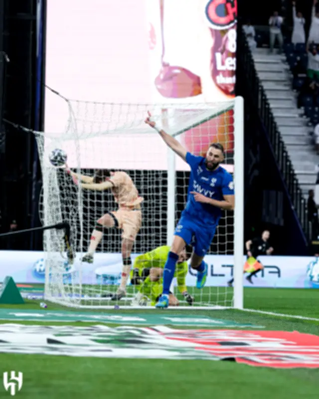 قمة خليجية بنكهة آسيوية: الهلال يتفوق على السد بلغة الأرقام والإحصاءات الكروية