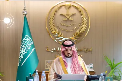 محافظ الطائف يطلع على خطط أمانة المحافظة لموسم حج 1447هـ