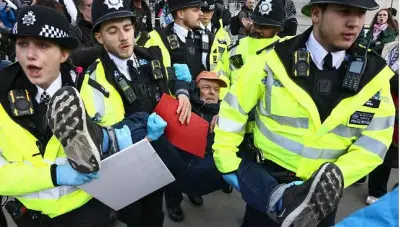 اعتقال 212 شخصاً في لندن خلال مظاهرة حاشدة ضد حظر حركة فلسطين أكشن