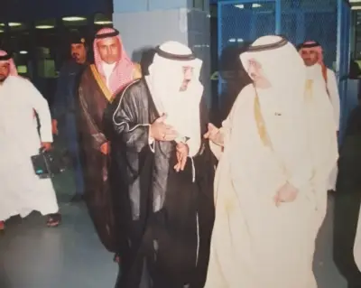 38 عاماً في عكاظ: وليد قطّان.. سيرة ناصعة بالنجاح في الإدارة الإعلامية السعودية