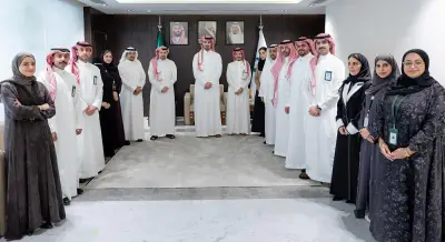 أمين الرياض يكرم الفريق المنظم لمؤتمر التخطيط العالمي للمدن بنسخته الـ61