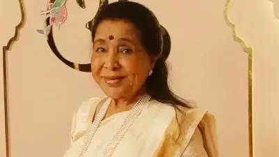 رحيل أسطورة الغناء الهندي آشا بوسلي عن 92 عاماً بعد مسيرة فنية طويلة