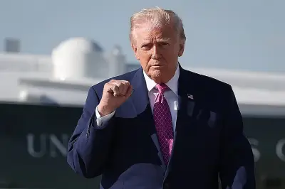 ترامب يعلن عن اتفاق جديد مع إيران متفوق على الاتفاق النووي السابق لأوباما