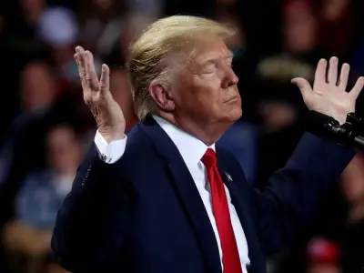 ترمب يوجه إنذاراً نهائياً لإيران: التفاوض أو مواجهة مشكلات غير مسبوقة