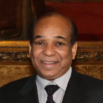 معركة العقل العربي والإسلامي: رحلة بين الموروث والتقدم في عصر التحديات