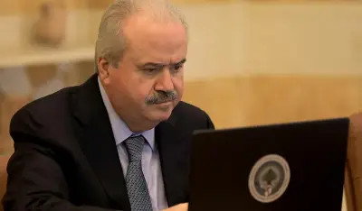 وزير المالية اللبناني يشيد بالجهود السعودية لوقف الحرب ويكشف عن خسائر مالية مهولة