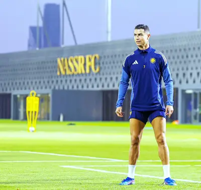 غامبا أوساكا ينتظر الفائز من النصر والأهلي القطري في نهائي دوري أبطال آسيا الثاني