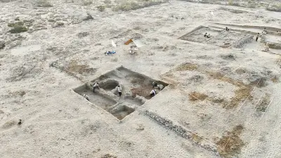 كشف أثري جديد في الليث: وحدات سكنية ومسجد وسور يروي قصة الحياة القديمة في موقع السرين