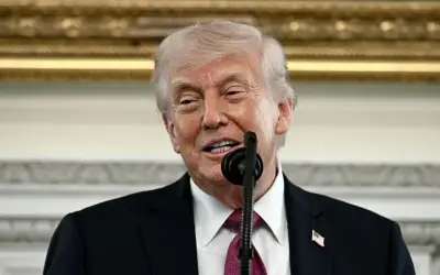 بريطانيا تعلن استعدادها للمشاركة في إزالة الألغام بمضيق هرمز