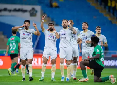 النجمة يودع روشن رسمياً بعد الخسارة من التعاون