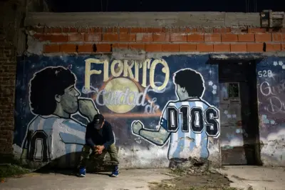 صور مارادونا جثة هامدة تهز محاكمة الفريق الطبي