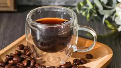 دراسة جديدة: القهوة تحسن المزاج وتقلل الاكتئاب عبر بكتيريا الأمعاء