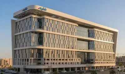 مستشفى فقيه بالمدينة يطلق أول مركز للعلاج الإشعاعي لمرضى الأورام