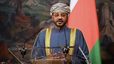 وزير الخارجية العماني يبحث مع نظيره الإيراني تطورات مضيق هرمز