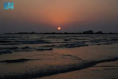 وجهة أمواج بجازان: وجهة بحرية تعزز السياحة المستدامة في المملكة