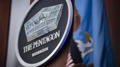 زلزال في البنتاغون: إقالات متتالية لكبار الجنرالات ووزير الجيش الأمريكي في حملة إعادة هيكلة