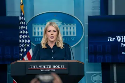 واشنطن تعلن مفاوضات مع إيران السبت وتطالب بفتح مضيق هرمز فوراً