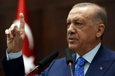 أردوغان يحذر من استفزازات لتخريب هدنة إيران ويؤكد دعم تركيا الكامل