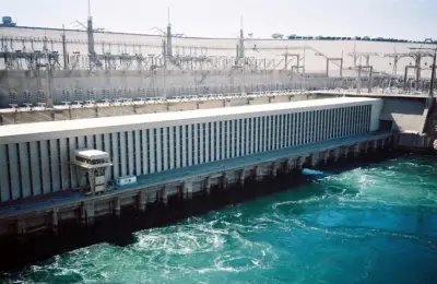 وزير الخارجية السعودي يلتقي نظيره الإيراني في جدة لبحث العلاقات الثنائية