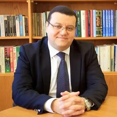 لبنان بين مطرقة الانقسام الداخلي وسندان التفاوض الخارجي الصعب