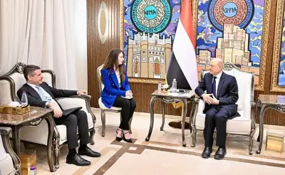 اليمن والولايات المتحدة تبحثان تعزيز التعاون الثنائي ومواجهة التهديدات الأمنية المشتركة