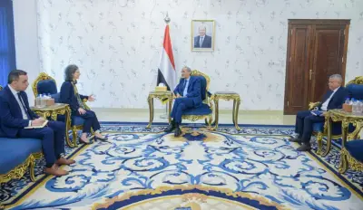 الصبيحي يشيد بالدعم السعودي لليمن ويستعرض أولويات بناء مؤسسات الدولة مع السفيرة الفرنسية