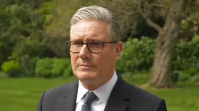 ستارمر يواجه ضغوطاً متجددة للاستقالة بعد تعيين ماندلسون سفيراً في واشنطن