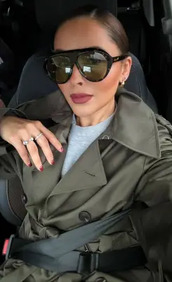 نظارات Bug-Eye: عودة جريئة بإطار مبالغ فيه في موضة 2026