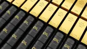 تراجع طفيف لأسعار الذهب مقابل استقرار النفط فوق 110 دولارات للبرميل
