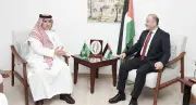 السفيران المطر والعكلوك يبحثان تعزيز العمل العربي المشترك في لقاء بالقاهرة