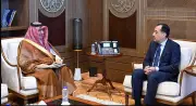 مدبولي يبحث مع سفير السعودية تعزيز التعاون والاستثمار المشترك