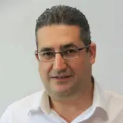 تطبيق اتفاق الطائف كاملاً ضرورة لإصلاح لبنان وتجنب الانزلاق