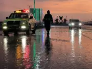 الدفاع المدني يحذر من السيول ويطالب بالابتعاد عن الأودية