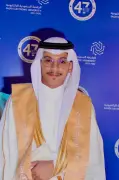 الزميل عبده علواني يحتفل بحصول نجله محمد على الماجستير
