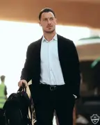 مدرب الأهلي يهاجم التحكيم بعد تعادل الفيحاء: 