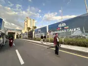 محادثات أمريكية إيرانية في إسلام آباد تدخل يومها الثاني وسط أجواء إيجابية