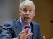 وزير الطاقة الأمريكي يتوقع وصول أسعار النفط للذروة خلال أسابيع مع استئناف حركة السفن في مضيق هرمز