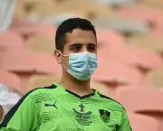 استشاري يحذر من تأثير الأتربة على لاعبي دوري أبطال آسيا والجماهير