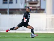 الوحدة يفقد حارسه العويشير إصابةً قبل مواجهة الجبيل في دوري يلو