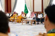 سعود بن نهار يستقبل رئيس ونادي الأنصار بمناسبة تحقيق بطولة تحت 21 عاماً