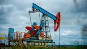 أسعار النفط تسجل ارتفاعًا قويًا يتجاوز 3% اليوم