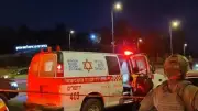 إصابة 4 إسرائيليين في عملية دهس بالخليل والجيش يشن حملة أمنية